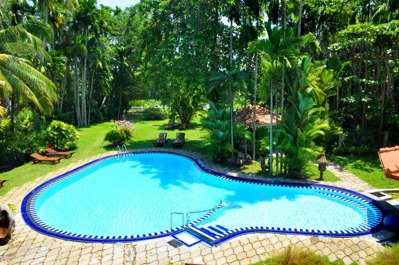 Ayubowan Swiss Lanka Bungalow Resort Bentota Exterior photo